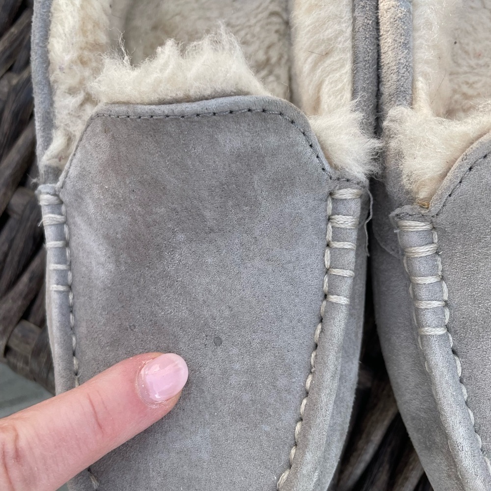 UGG Gray “Ansley” Water Resistant Slipper - Picture 10 of 10